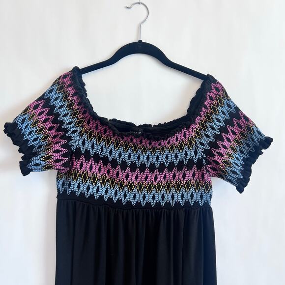 TORRID BLACK EMBROIDERED JESERY OFF SHOULDER SKATER DRESS BLACK SIZE 2 - Picture 3 of 12